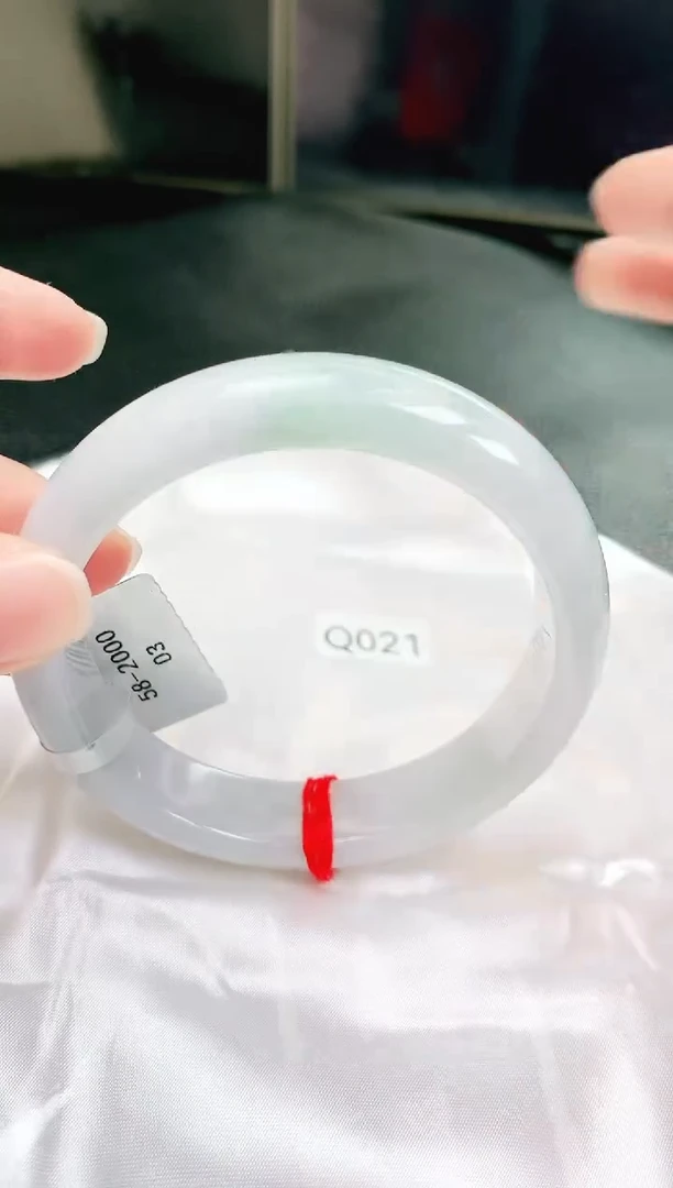 未镶嵌手镯翡翠缅甸天然A货翡翠手镯