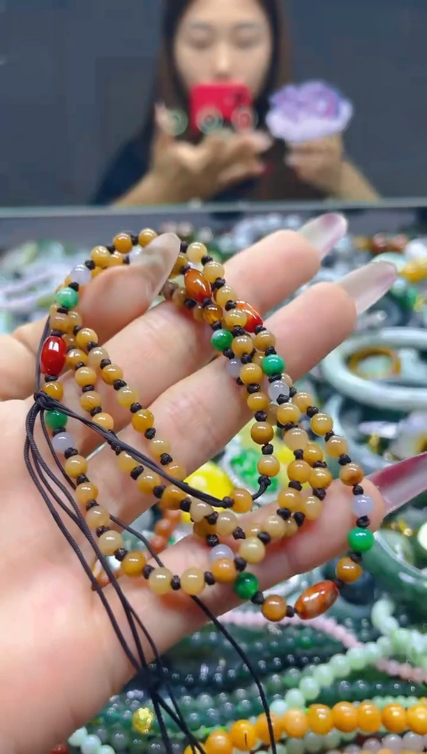 颈饰未镶嵌翡翠4MM/G/翡翠A货,一件也是批发价