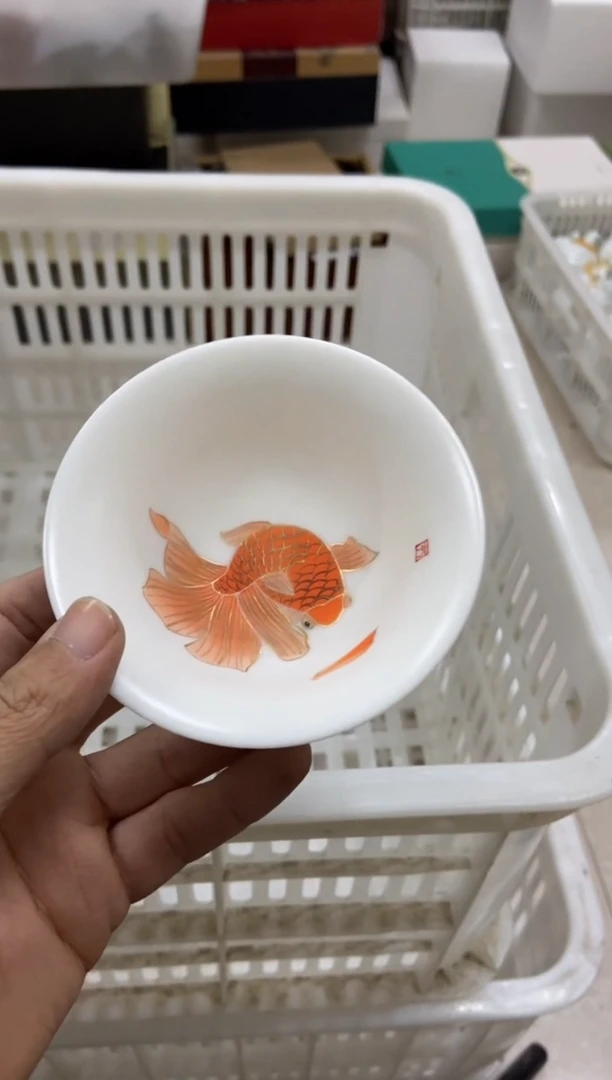杯无运费险有瑕疵的摄影的产品有使用过的痕迹有点脏介意勿拍
