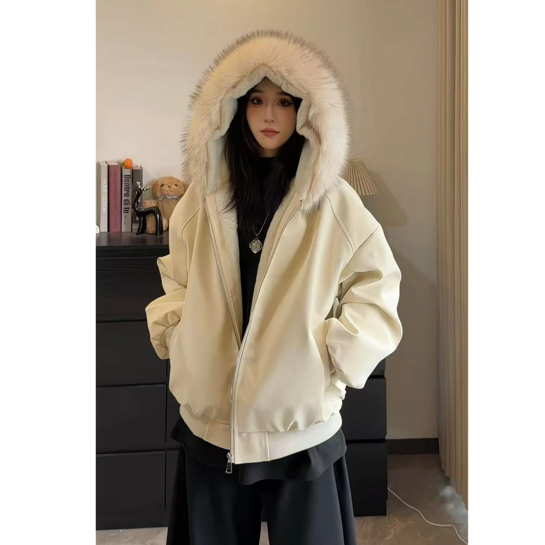 V37冬季新款大理石座山连帽绒毛刺绣情侣外套开衫上衣棉服夹克