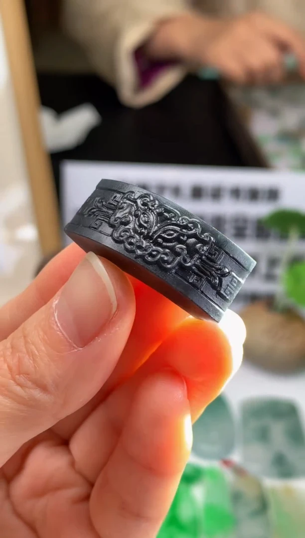 【闪购商品】定制翡翠未镶嵌吊坠-86309