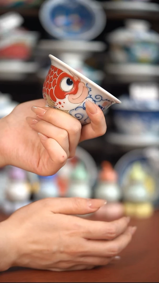 瓷片昨明玉麟压手杯（福利价格）