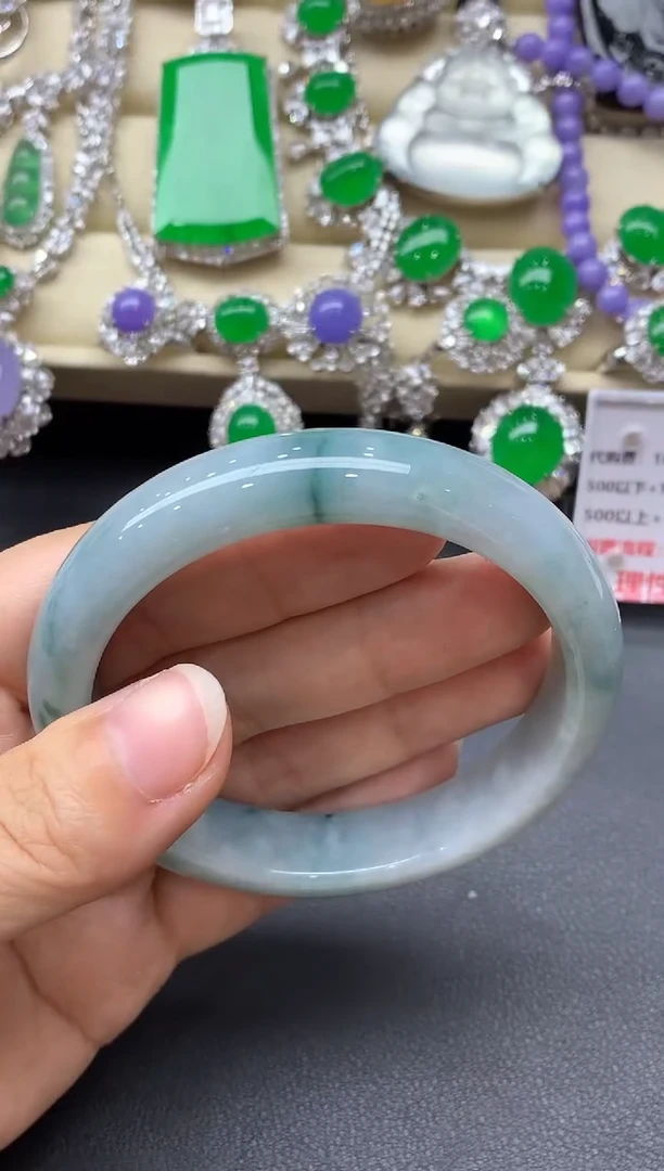 翡翠手镯未镶嵌232-中国好珍宝