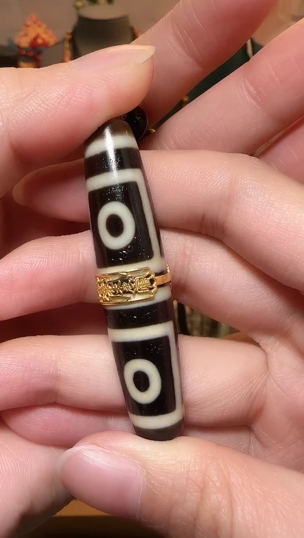 【闪购商品】玛瑙吊坠18K金镶嵌吊坠