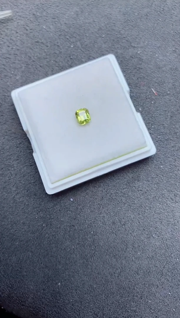 裸石金绿宝石0.87ct