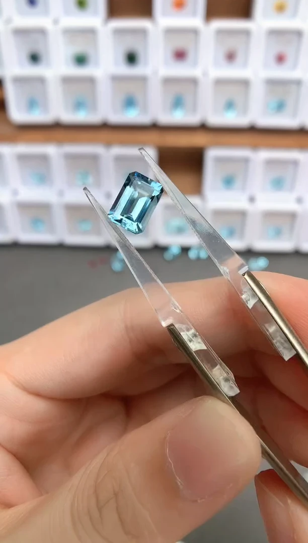 未镶嵌裸石定制海蓝宝石1.77ct 圣玛 03007