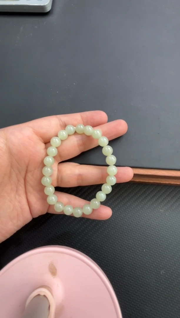 手串未镶嵌和田玉且末微色差近矿卡8手串m