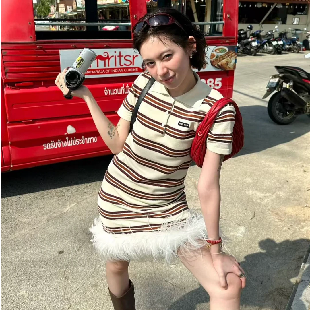 99新 MIU MIU/缪缪 24新款条纹polo羽毛连衣裙 全新有吊牌 40码