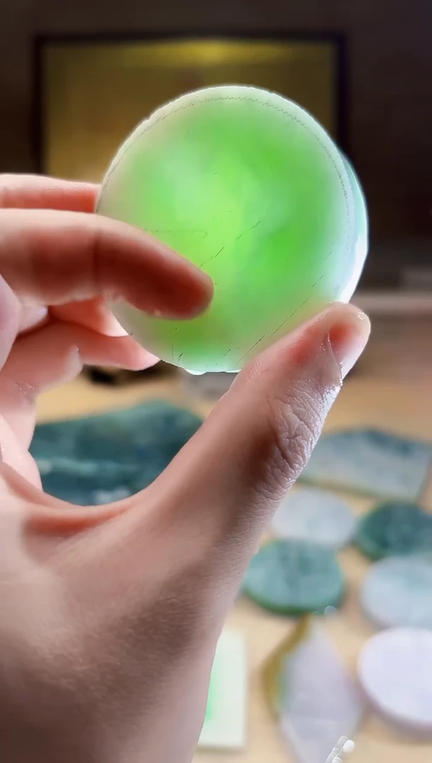 翡翠挂件未镶嵌A货张麦6266