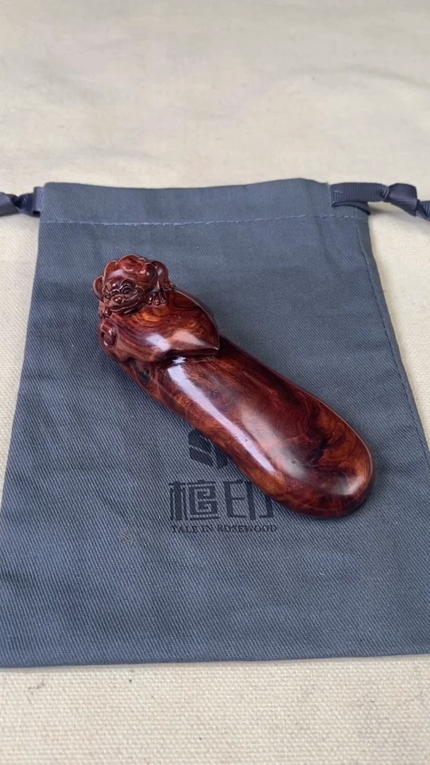 黄花梨/降香黄檀把件黄花梨  如意金蟾