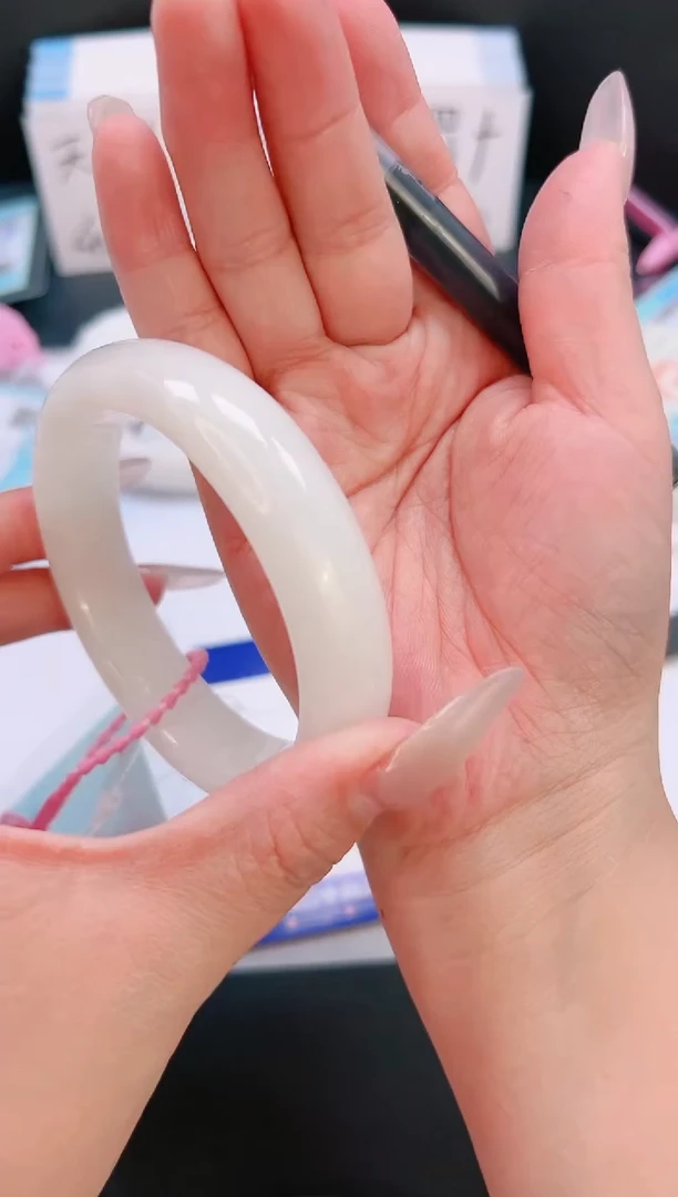 未镶嵌手镯和田玉22T18-61