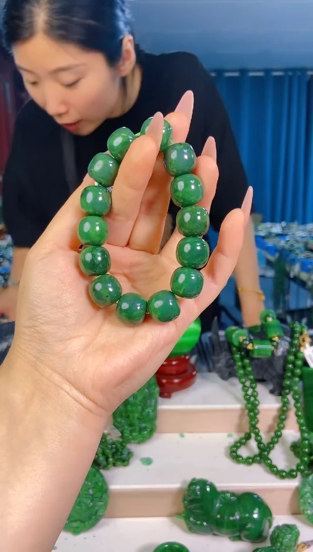 和田玉未镶嵌挂件1