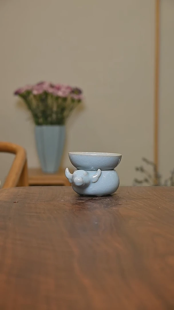 卧牛茶漏 天青 微瑕 朱家汝窑款