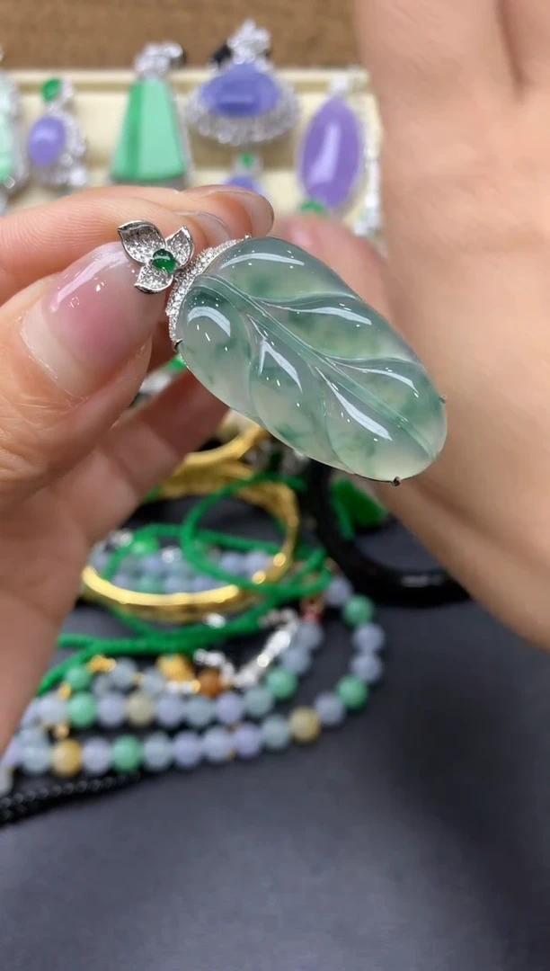 【闪购商品】翡翠颈饰18K金镶嵌459-中国好珍宝