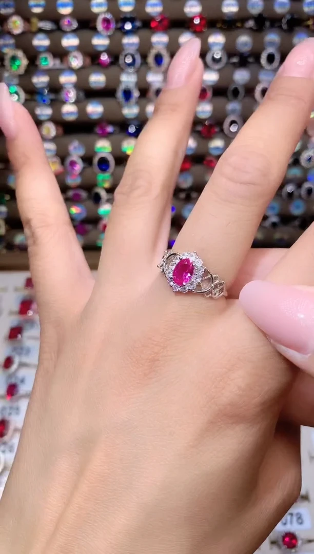 蓝宝石戒指银S925镶嵌银色