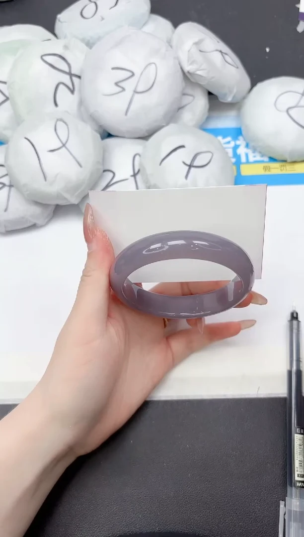 未镶嵌手镯石英质玉196-60