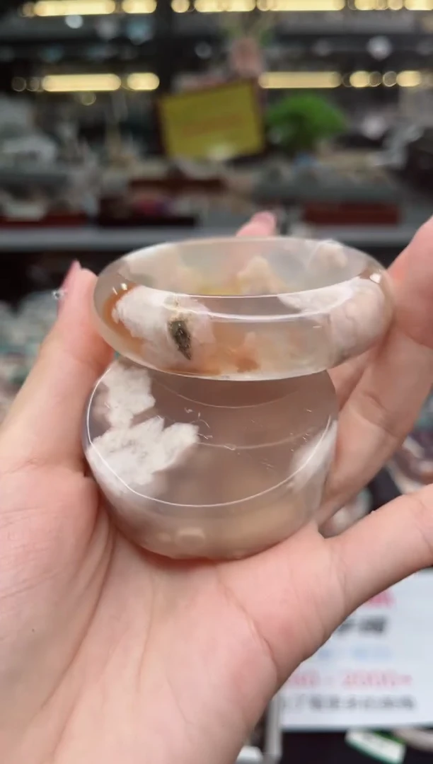 【闪购商品】石英质玉手镯未镶嵌53圈口（赠品镯心）1680705