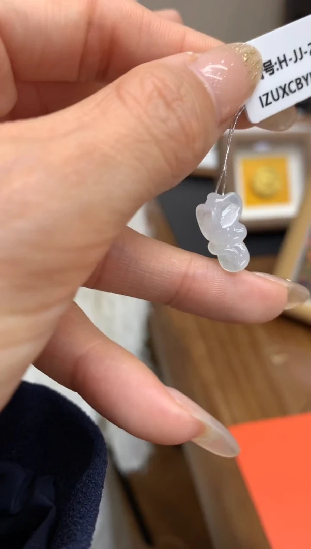 【闪购商品】翡翠颈饰未镶嵌蛇蛇