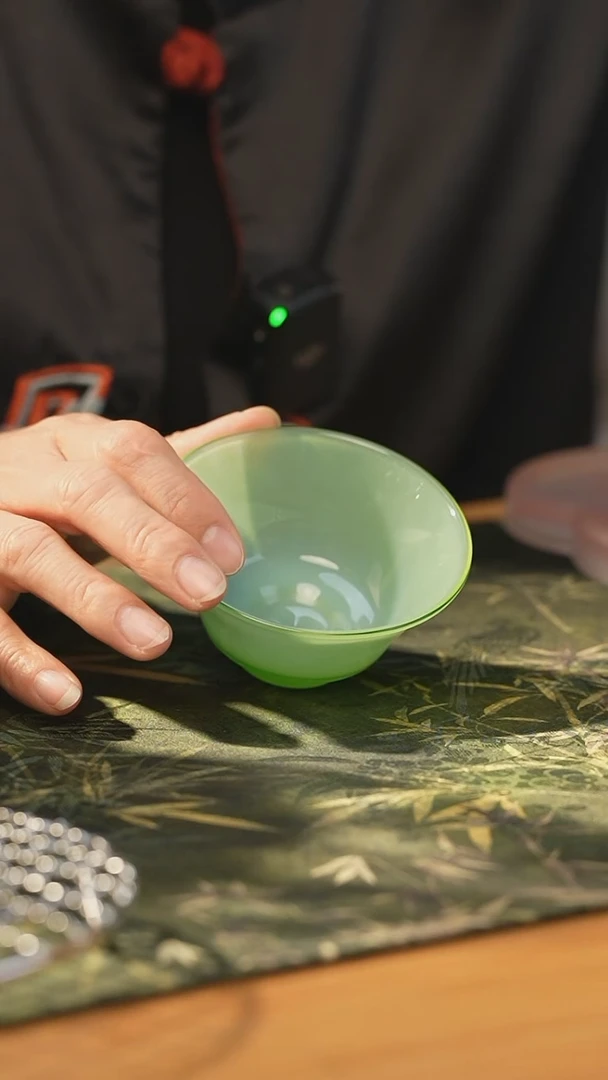 玉见品牌绿玉双玉料主人杯