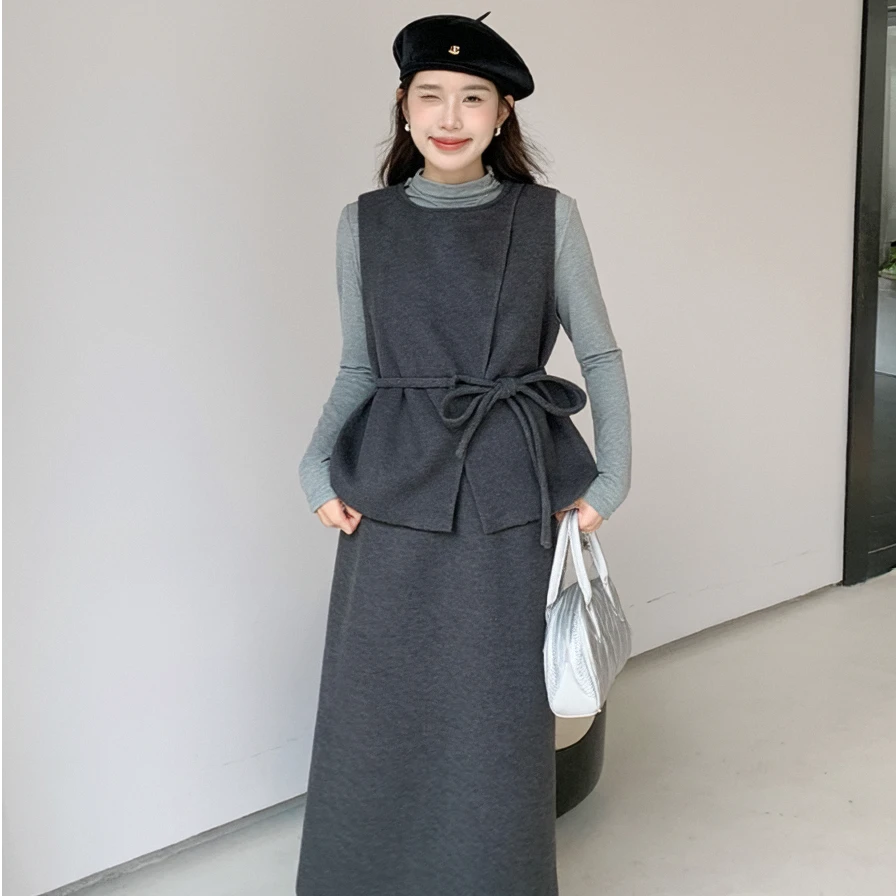 奢姿大码女装冬新款显瘦时尚韩版减龄气质马甲打底叠穿半裙三件套