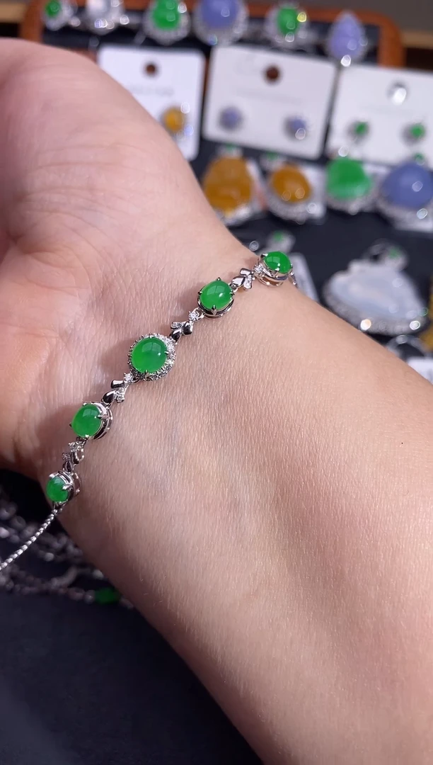 【闪购商品】翡翠手链18K金镶嵌手链