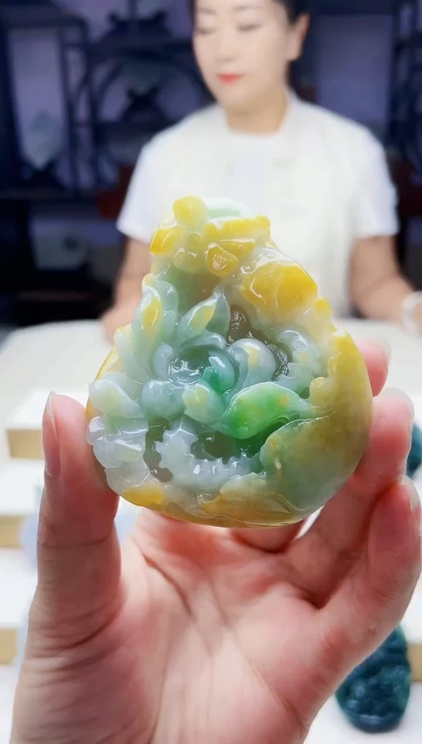 未镶嵌定制翡翠毛货09140170