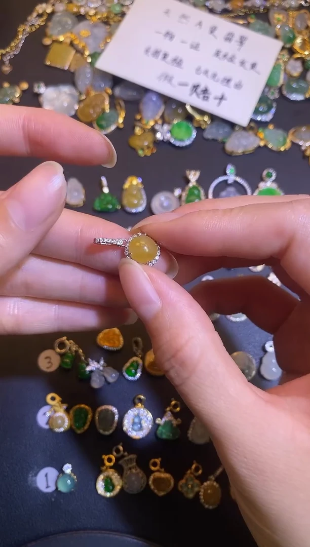 吊坠(不含链)银S925镶嵌翡翠1