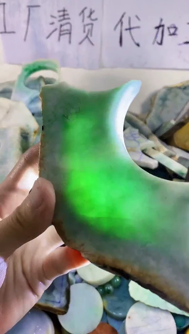 翡翠裸石纯天然A货翡翠19