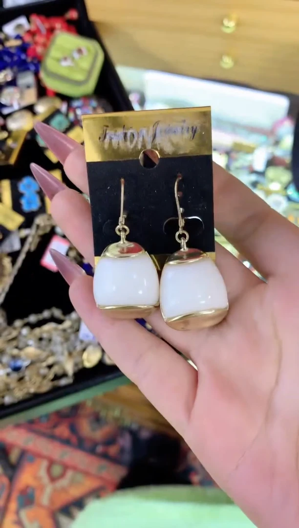 【闪购商品】瓷片楚楚中古珠宝甄选不退换