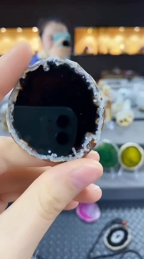 未镶嵌颈饰玛瑙/玉髓鱼****翔玛瑙