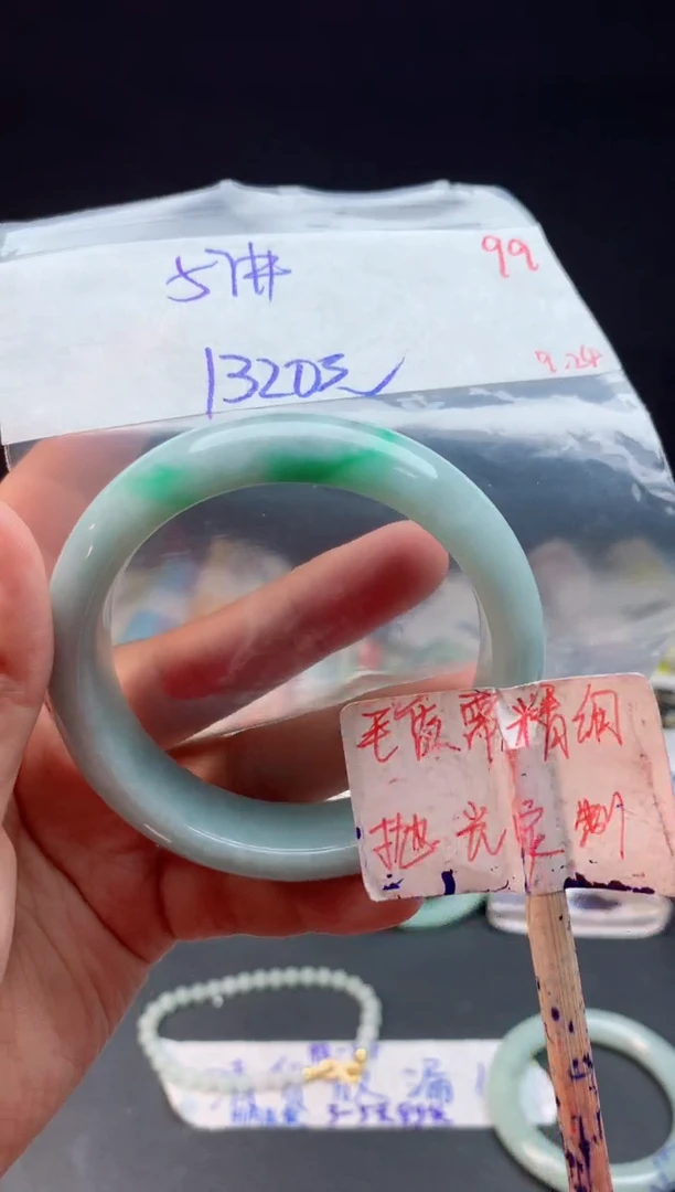 未镶嵌定制翡翠拍一发一随机发货99