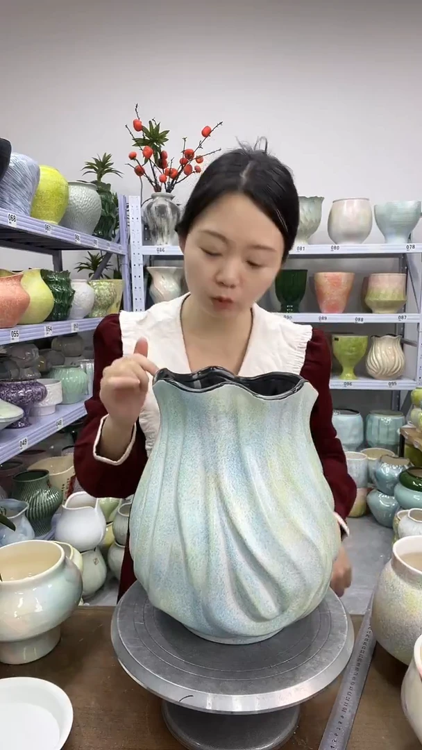 【12.2 】 花盆高度 ： 30口径20