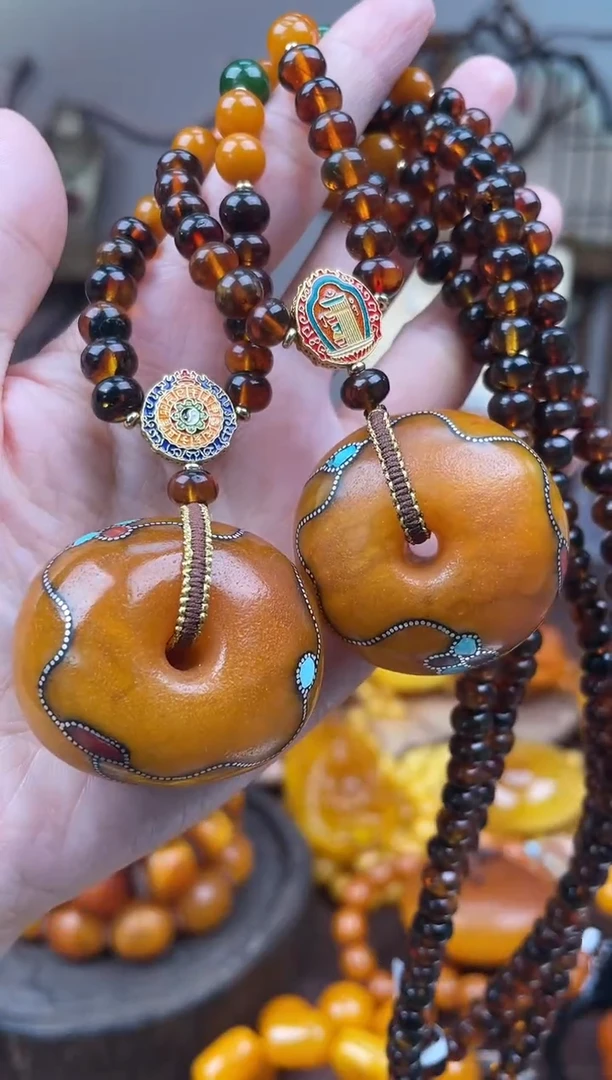 未镶嵌琥珀裸石（微瑕）首饰 假1赔4 （多样性发货1件