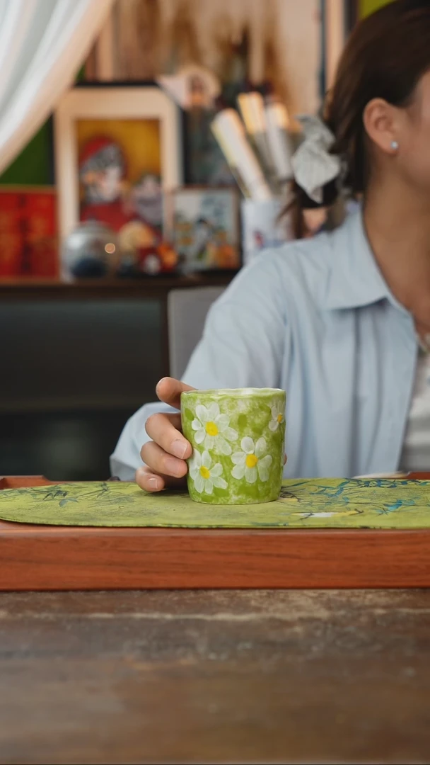 摆件景德镇釉下手绘陶瓷茶具，茶叶罐，咖啡杯