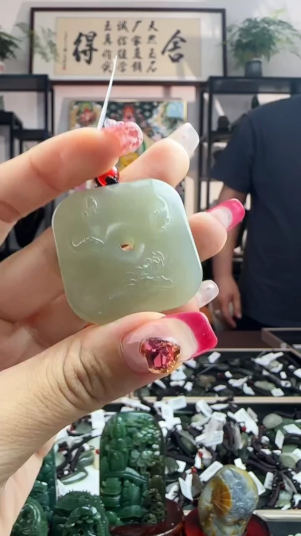 颈饰未镶嵌和田玉1789