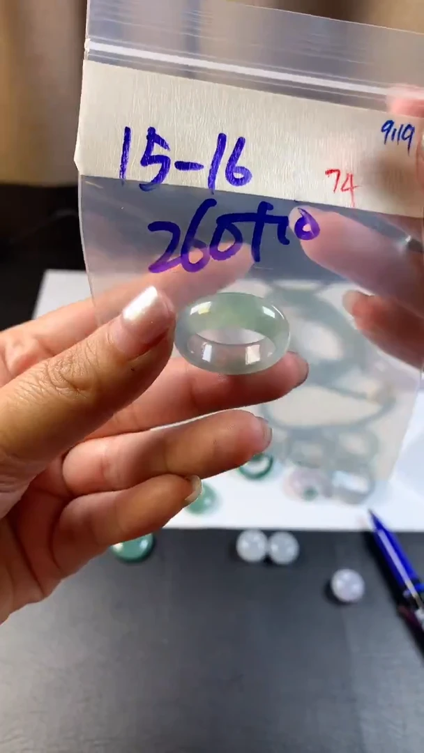 未镶嵌定制翡翠毛货需精细抛光拍一发一