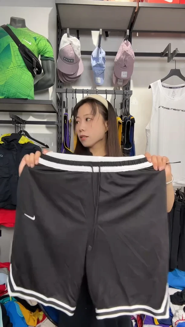 1583   s 瑕疵修复以直播间讲解为准