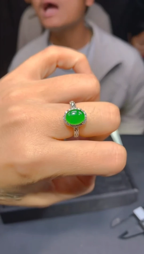 【闪购商品】定制翡翠未镶嵌129多样性发货（发其一）