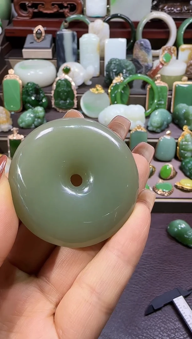 未镶嵌和田玉挂件【宏1229】98