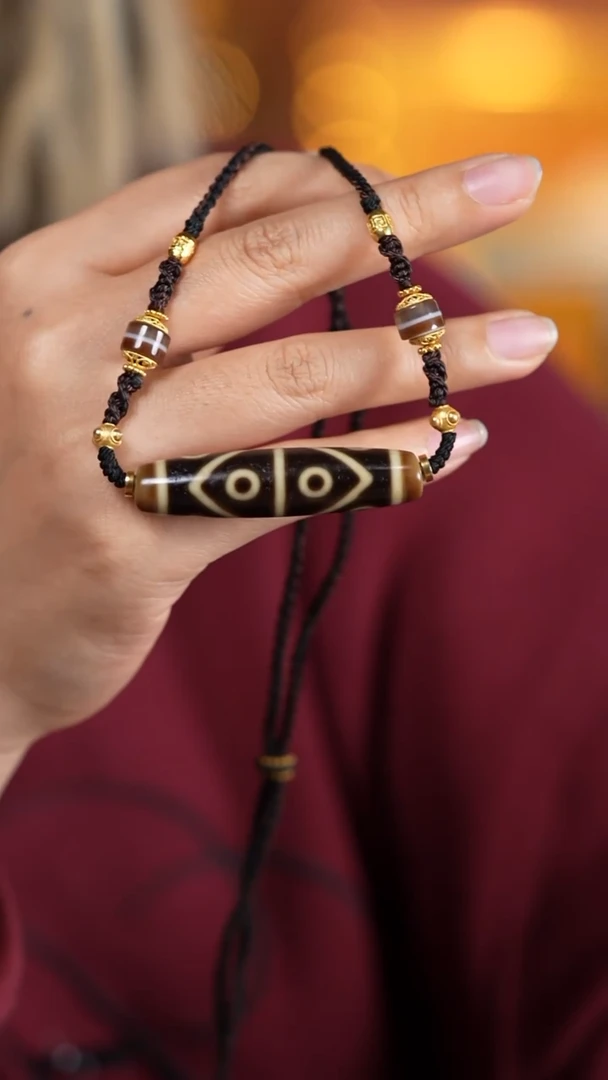 未镶嵌颈饰玛瑙/玉髓折线八眼锁骨链