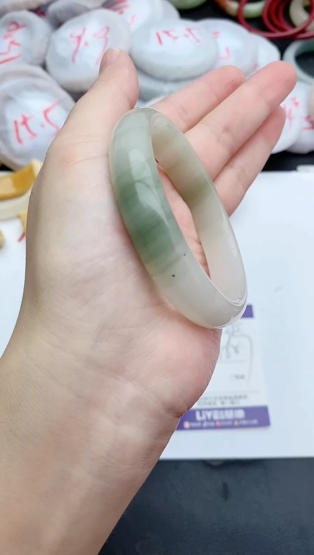 未镶嵌手镯石英质玉286+56/57