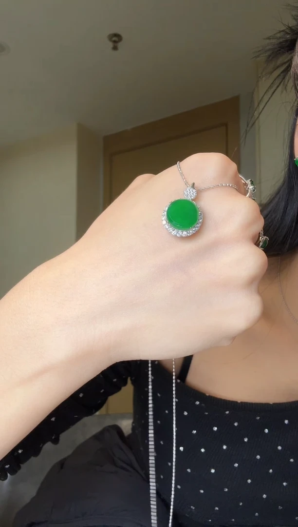 【闪购商品】翡翠吊坠(不含链)银S925镶嵌天然翡翠吊坠3