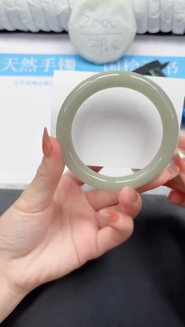 未镶嵌手镯石英质玉53-64.5DY