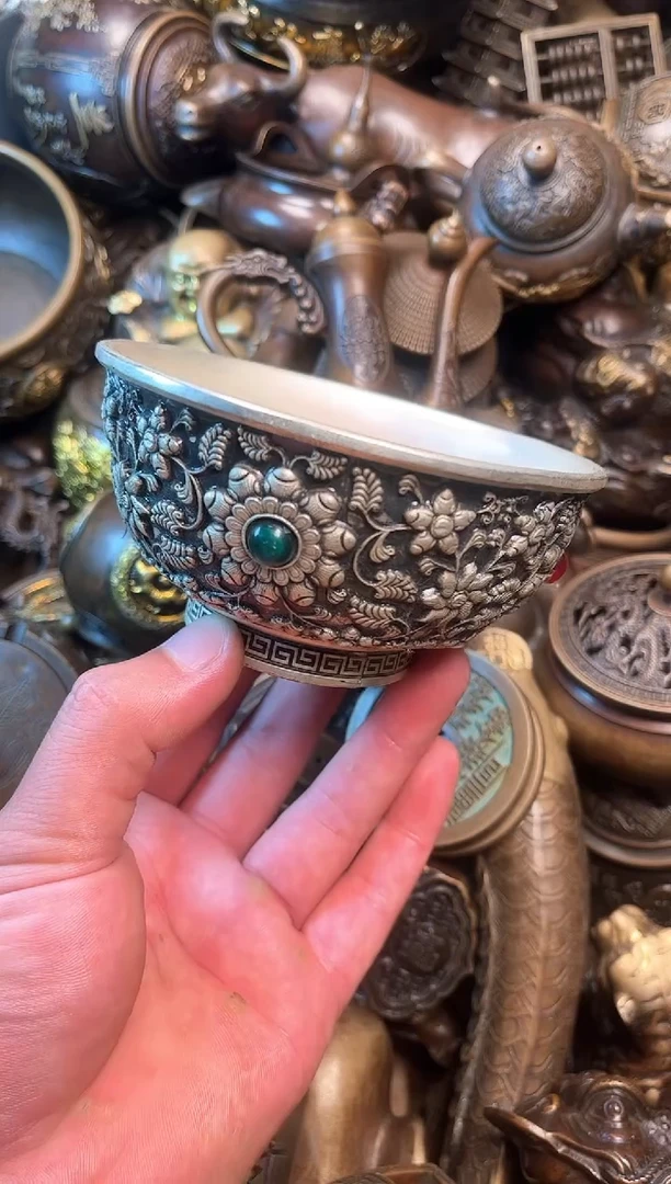 精美铜器点击下单