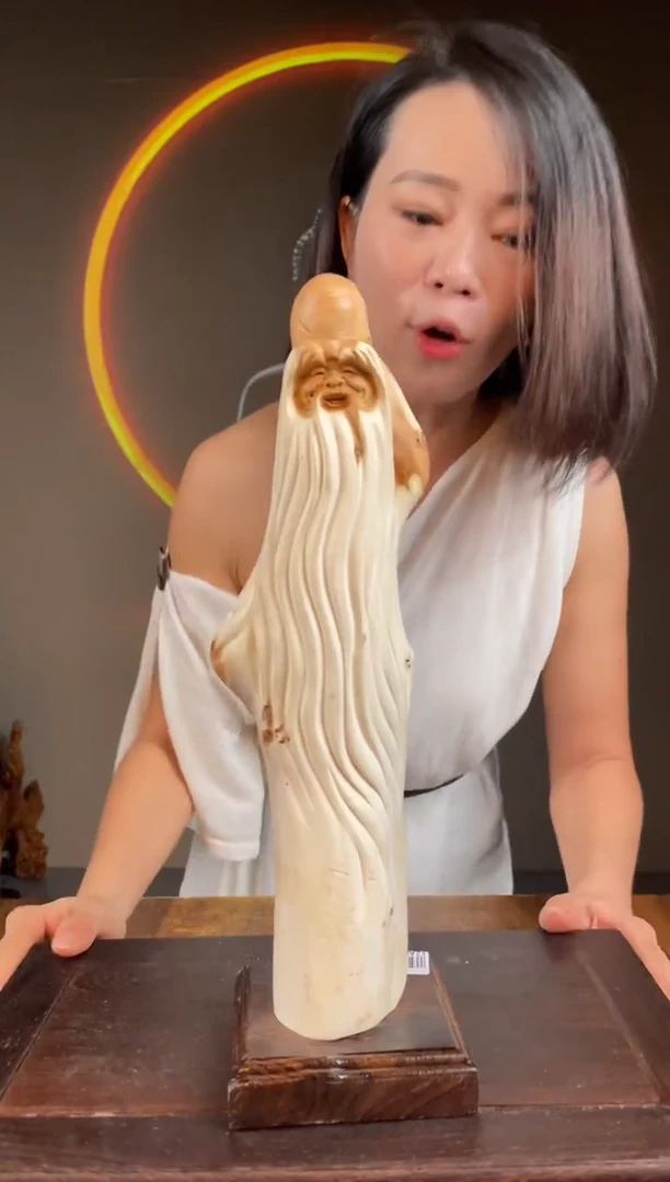 柏木（崖柏）手工摆件,先抢先得! 编号:110
