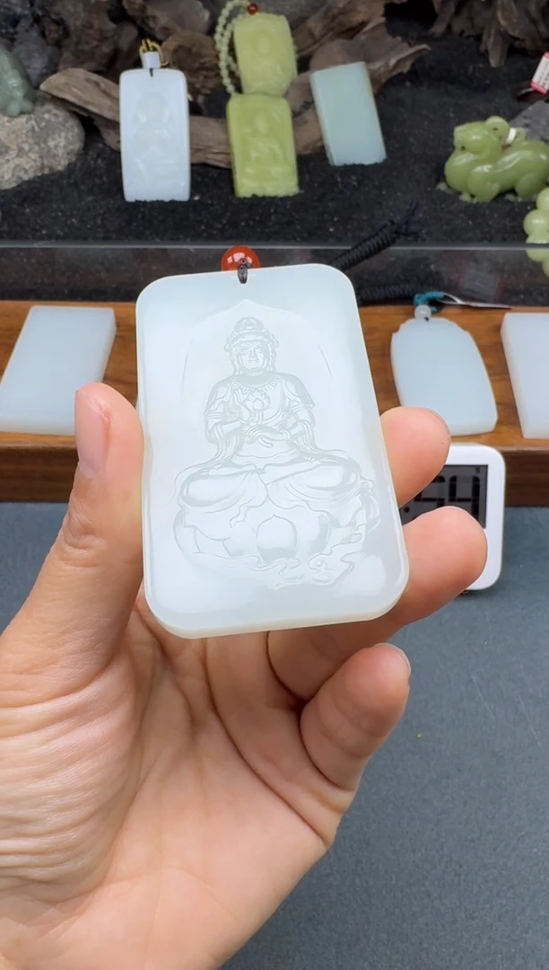 颈饰未镶嵌和田玉2