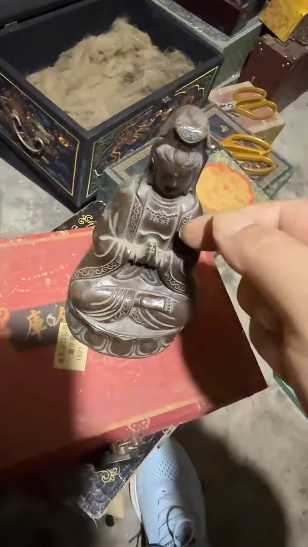 木        泥菩萨