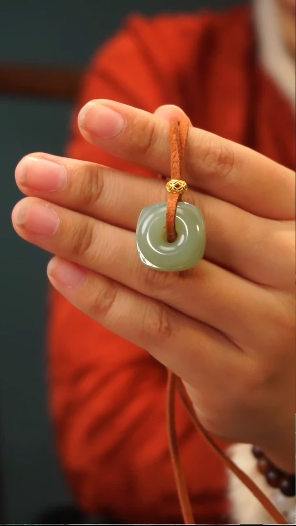 吊坠(不含链)未镶嵌和田玉a0024