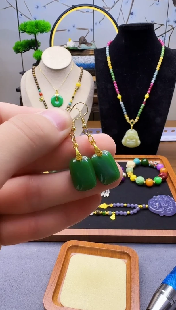 和田玉14K金镶嵌耳饰E111