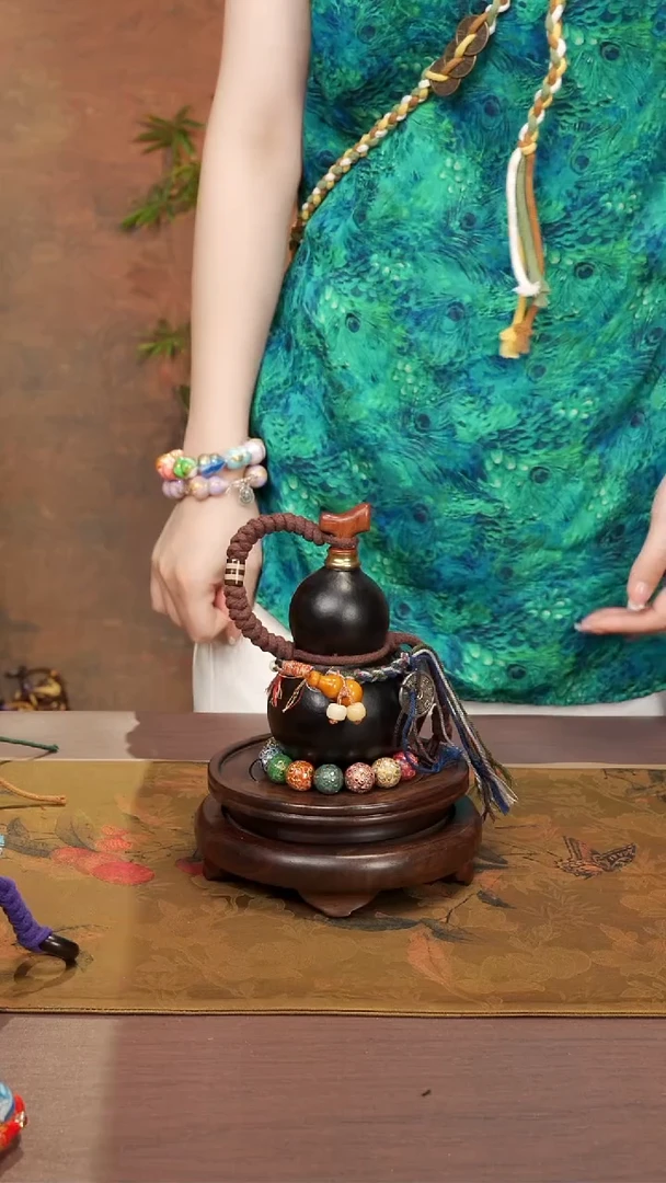 148 易林精品大漆酒葫芦-----78
